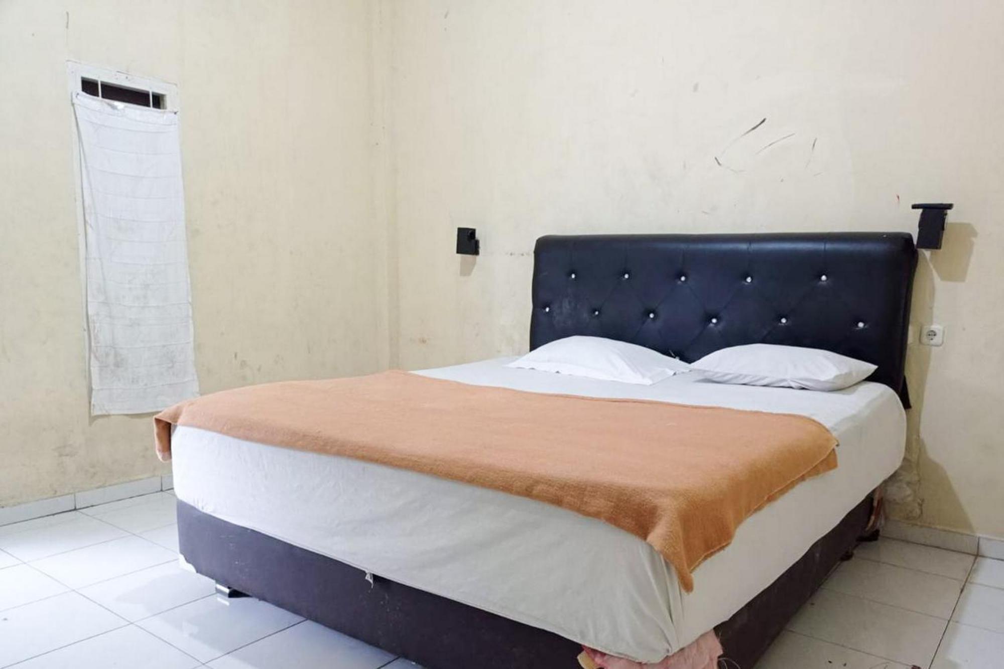 Hotel Pantai Panjang Bengkulu Redpartner Buitenkant foto