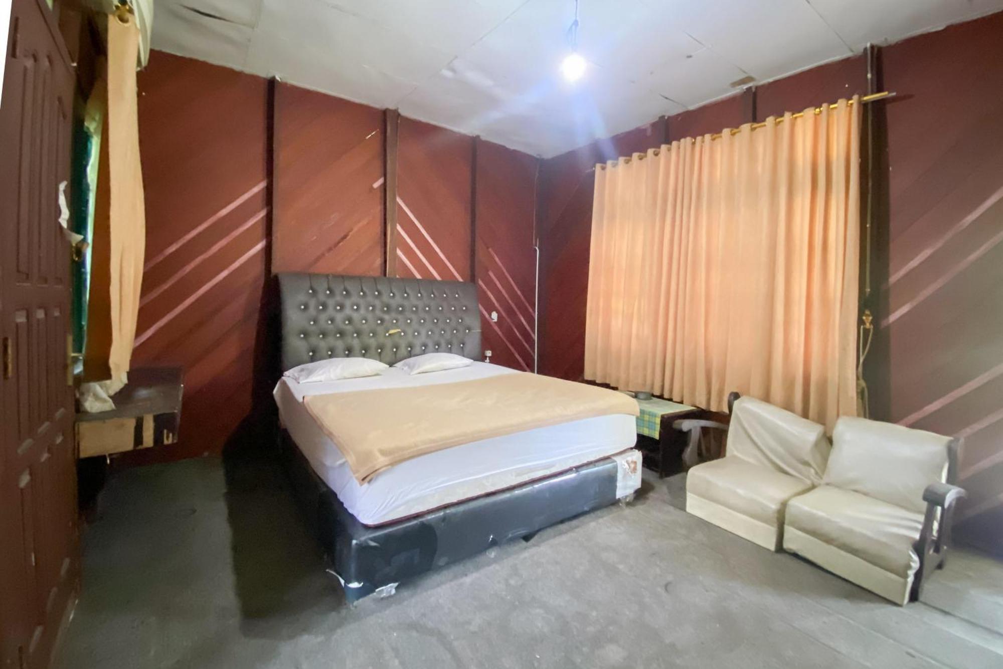 Hotel Pantai Panjang Bengkulu Redpartner Buitenkant foto