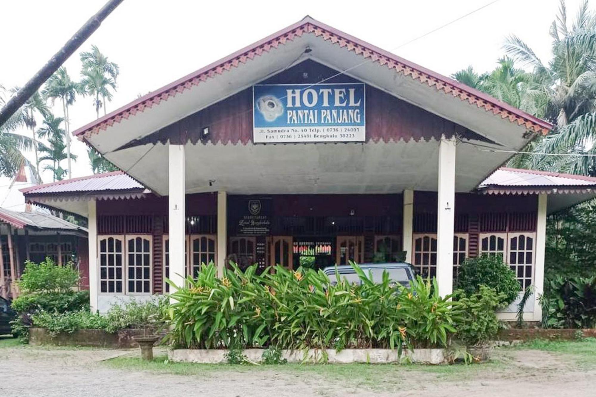 Hotel Pantai Panjang Bengkulu Redpartner Buitenkant foto