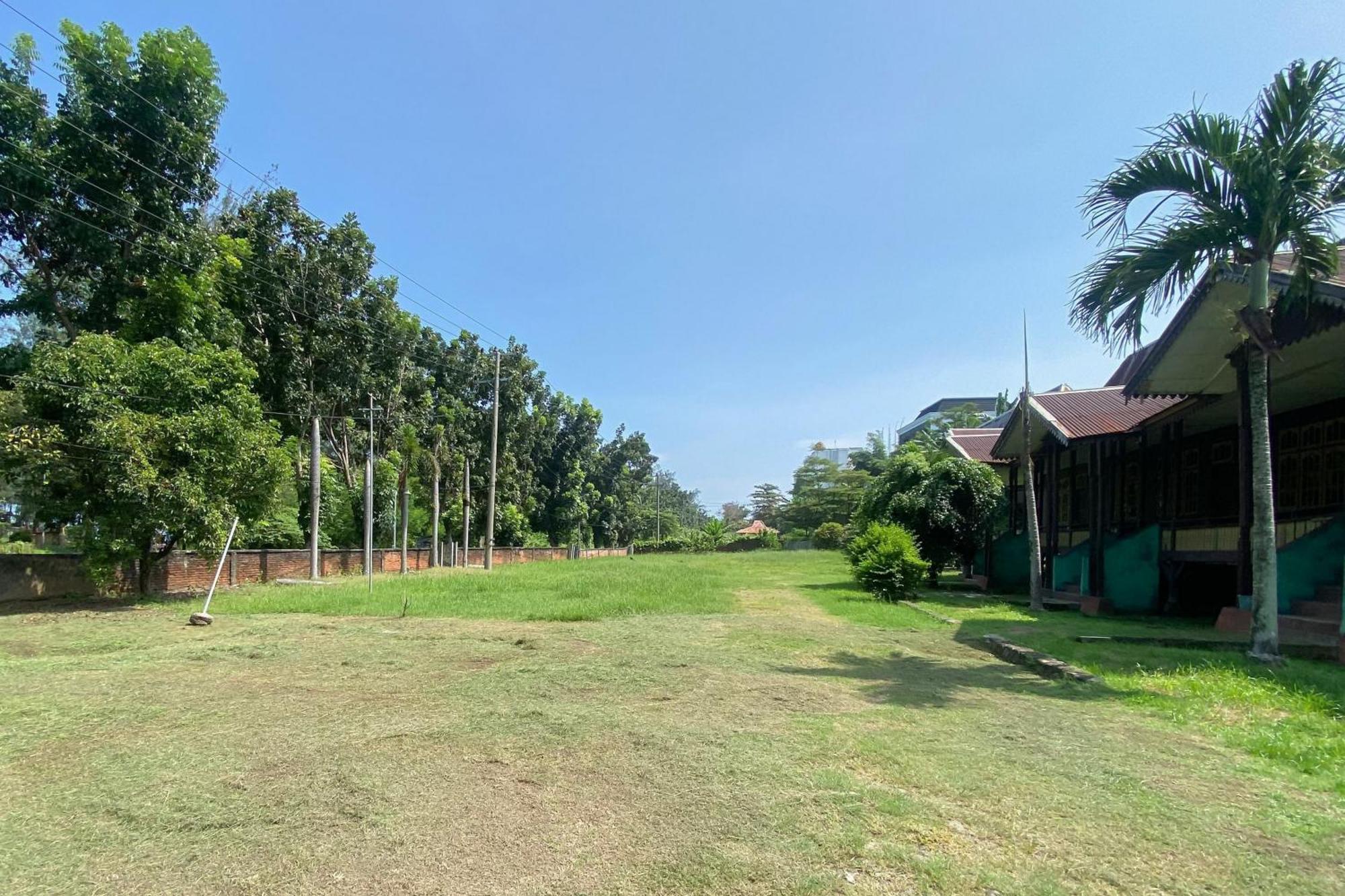 Hotel Pantai Panjang Bengkulu Redpartner Buitenkant foto